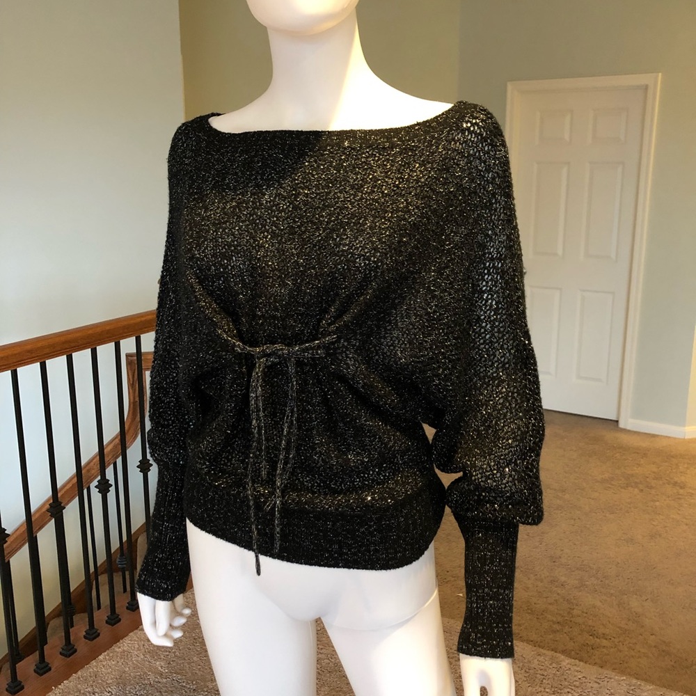 Nelli U.S.A.Sparkly black/silver sweater M